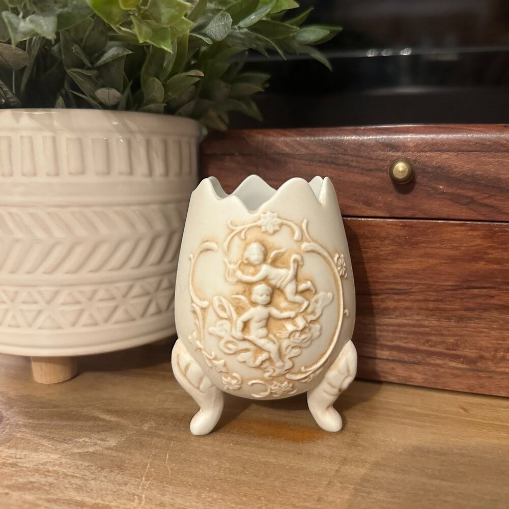 Japan “Cracked” Egg Lefton Porcelain